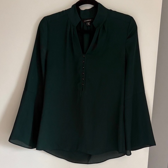 le chateau Dark Green Split-Neck Button Blouse - Picture 2 of 7
